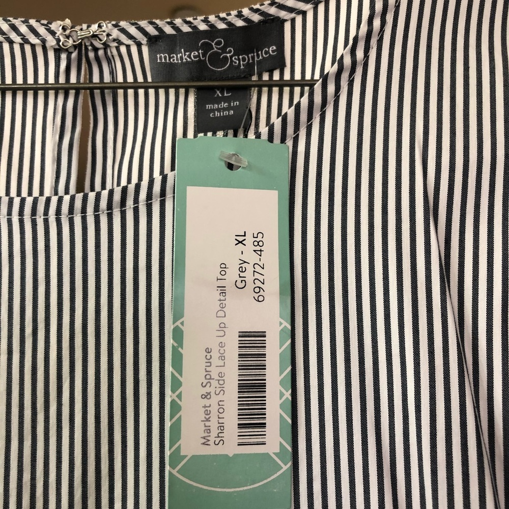 Market & Spruce Sharron Side Lace Up Top